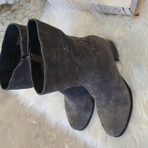 Bonetti  collection grey women's suade boots size 7 - Picture 2 of 16